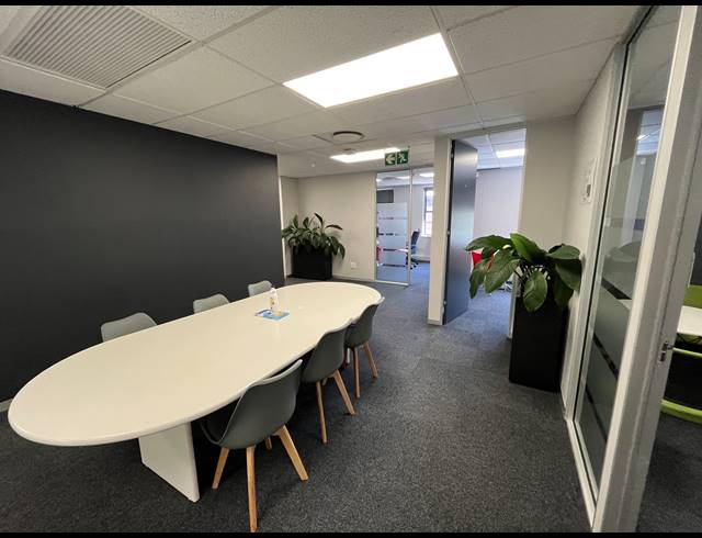 409M² OFFICE TO LET IN NEWLANDS